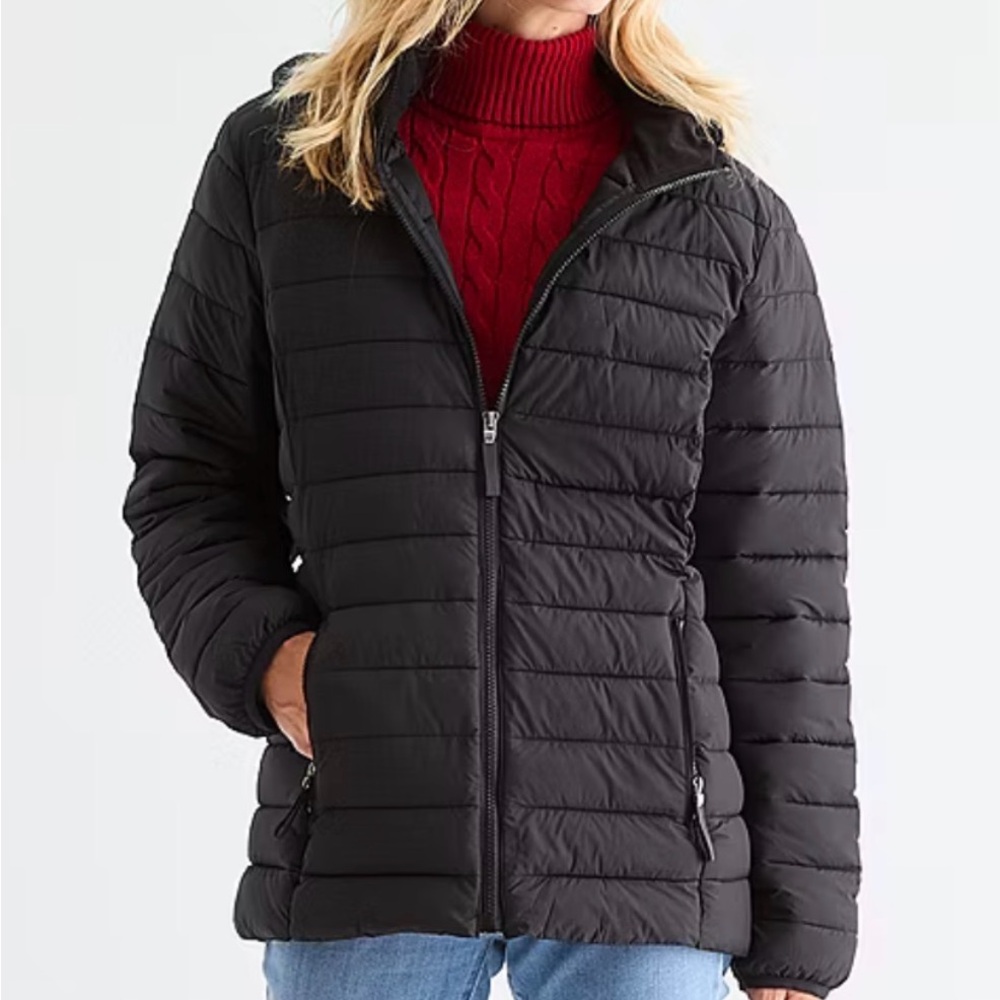 St. John's Bay Women’s Hooded Puffer Jacket, size M